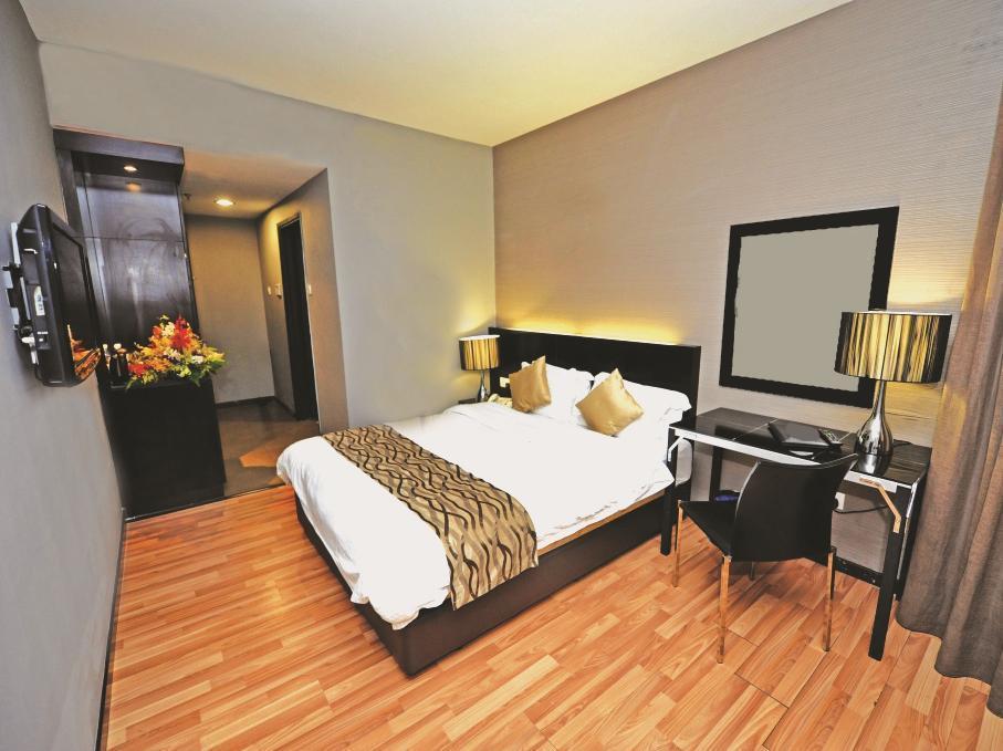 11@Century Hotel Johor Bahru Eksteriør billede